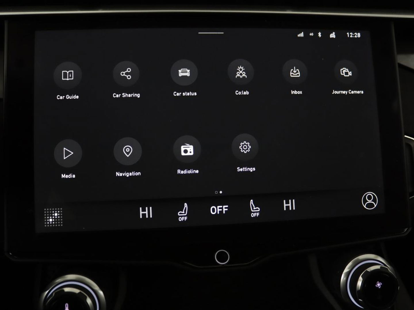Lynk & Co 01 1.5 Plug In | Panoramadak | Infinity by Harman | 360 camera | Adaptive cruise | Stoelverwarming | Carplay | Memory | Full LED