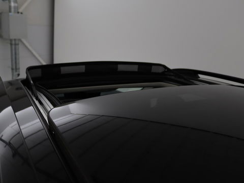 Lynk & Co 01 1.5 Plug In | Panoramadak | Infinity by Harman | 360 camera | Adaptive cruise | Stoelverwarming | Carplay | Memory | Full LED