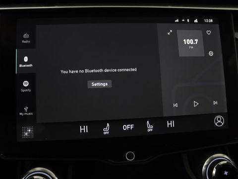 Lynk & Co 01 1.5 Plug In | Panoramadak | Infinity by Harman | 360 camera | Adaptive cruise | Stoelverwarming | Carplay | Memory | Full LED