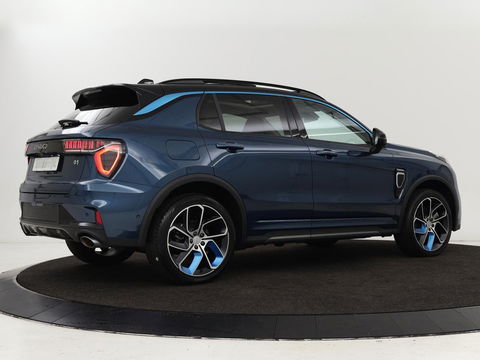 Lynk & Co 01 1.5 Plug In | Panoramadak | Infinity by Harman | 360 camera | Adaptive cruise | Stoelverwarming | Carplay | Memory | Full LED