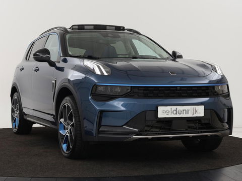 Lynk & Co 01 1.5 Plug In | Panoramadak | Infinity by Harman | 360 camera | Adaptive cruise | Stoelverwarming | Carplay | Memory | Full LED