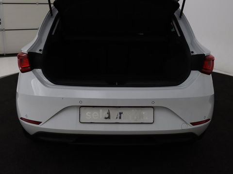 SEAT Leon 1.4 TSI e-Hybrid PHEV | Stoel & stuurverwarming | Leder/Alcantara | Carplay | Camera | Navigatie | Memory | Park Assist | Full LED