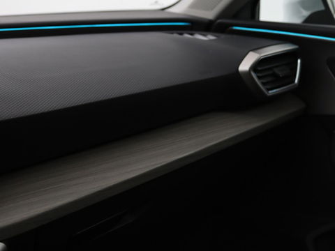 SEAT Leon 1.4 TSI e-Hybrid PHEV | Stoel & stuurverwarming | Leder/Alcantara | Carplay | Camera | Navigatie | Memory | Park Assist | Full LED