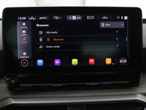 SEAT Leon 1.4 TSI e-Hybrid PHEV | Stoel & stuurverwarming | Leder/Alcantara | Carplay | Camera | Navigatie | Memory | Park Assist | Full LED