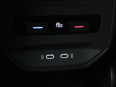 SEAT Leon 1.4 TSI e-Hybrid PHEV | Stoel & stuurverwarming | Leder/Alcantara | Carplay | Camera | Navigatie | Memory | Park Assist | Full LED