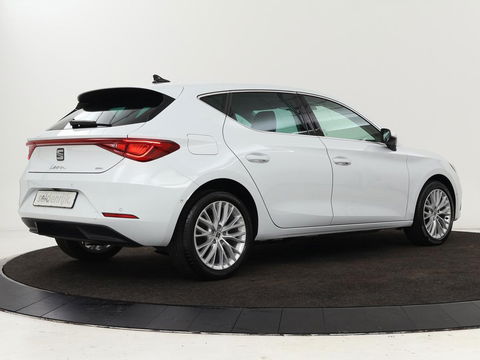 SEAT Leon 1.4 TSI e-Hybrid PHEV | Stoel & stuurverwarming | Leder/Alcantara | Carplay | Camera | Navigatie | Memory | Park Assist | Full LED