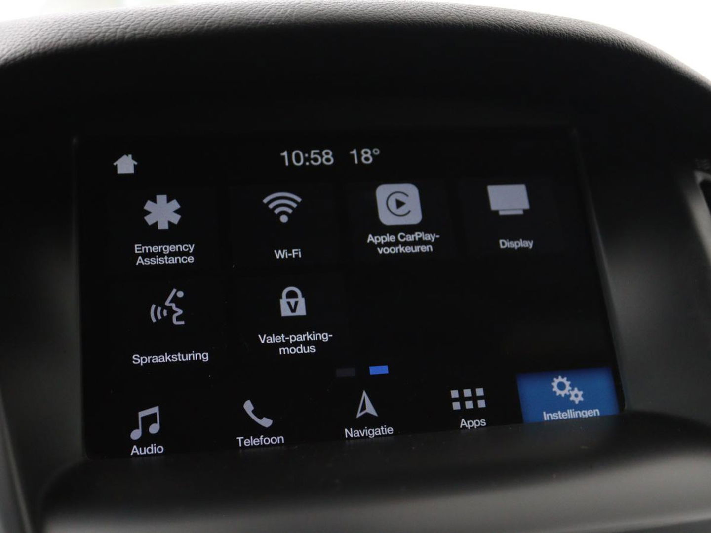 Ford Focus 1.0 EcoBoost 140pk ST-Line | Stoel & stuurverwarming | Xenon | Carplay | Navigatie | Climate control | Parkeerhulp | Cruise control