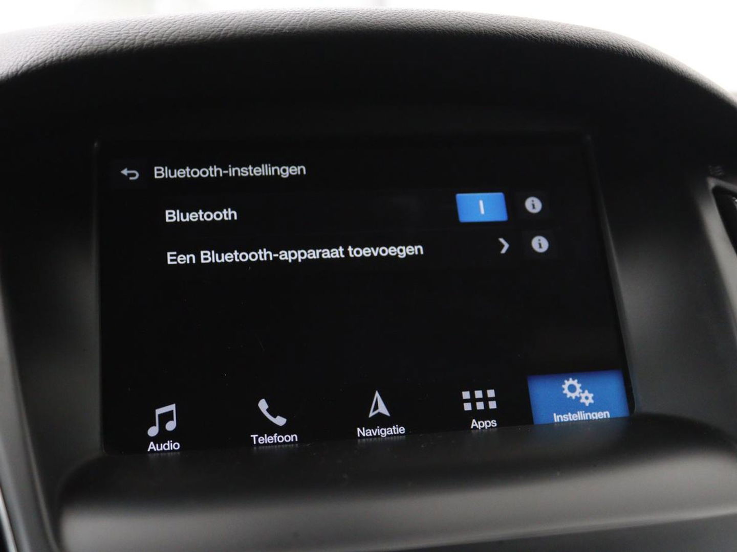 Ford Focus 1.0 EcoBoost 140pk ST-Line | Stoel & stuurverwarming | Xenon | Carplay | Navigatie | Climate control | Parkeerhulp | Cruise control