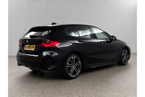 BMW 1-serie 118i M Sport LED Camera Carplay Sfeerverl. Clima Cruise Virtual Navi PDC 18"LMV