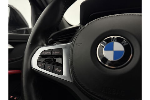 BMW 1-serie 118i M Sport LED Camera Carplay Sfeerverl. Clima Cruise Virtual Navi PDC 18"LMV