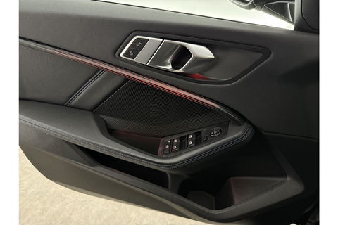 BMW 1-serie 118i M Sport LED Camera Carplay Sfeerverl. Clima Cruise Virtual Navi PDC 18"LMV