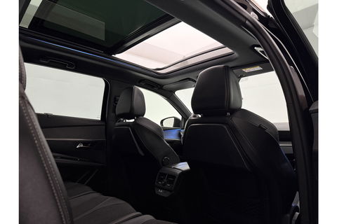 Peugeot 5008 1.2 PureTech GT-Line 7p 360 Camera Pano Virtual LED Sfeerverl. Trekhaak Carplay Cruise Clima 19"LMV Navi PDC