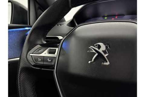 Peugeot 5008 1.2 PureTech GT-Line 7p 360 Camera Pano Virtual LED Sfeerverl. Trekhaak Carplay Cruise Clima 19"LMV Navi PDC