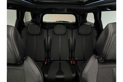 Peugeot 5008 1.2 PureTech GT-Line 7p 360 Camera Pano Virtual LED Sfeerverl. Trekhaak Carplay Cruise Clima 19"LMV Navi PDC