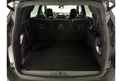 Peugeot 5008 1.2 PureTech GT-Line 7p 360 Camera Pano Virtual LED Sfeerverl. Trekhaak Carplay Cruise Clima 19"LMV Navi PDC
