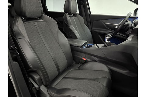 Peugeot 5008 1.2 PureTech GT-Line 7p 360 Camera Pano Virtual LED Sfeerverl. Trekhaak Carplay Cruise Clima 19"LMV Navi PDC