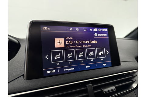 Peugeot 5008 1.2 PureTech GT-Line 7p 360 Camera Pano Virtual LED Sfeerverl. Trekhaak Carplay Cruise Clima 19"LMV Navi PDC