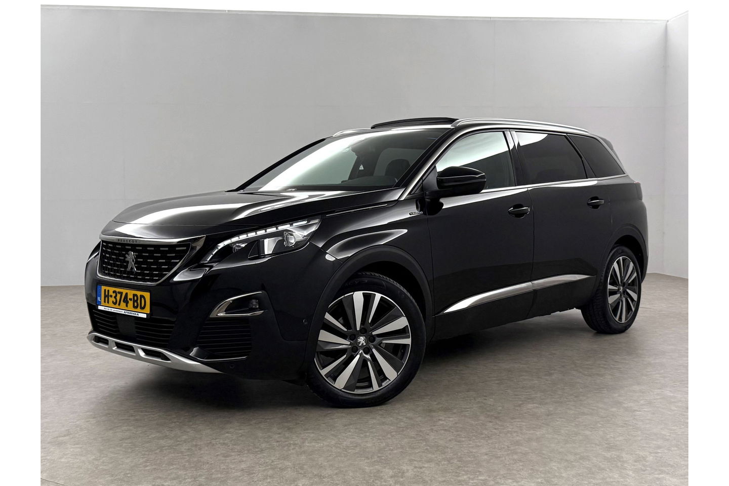 Peugeot 5008 1.2 PureTech GT-Line 7p 360 Camera Pano Virtual LED Sfeerverl. Trekhaak Carplay Cruise Clima 19"LMV Navi PDC