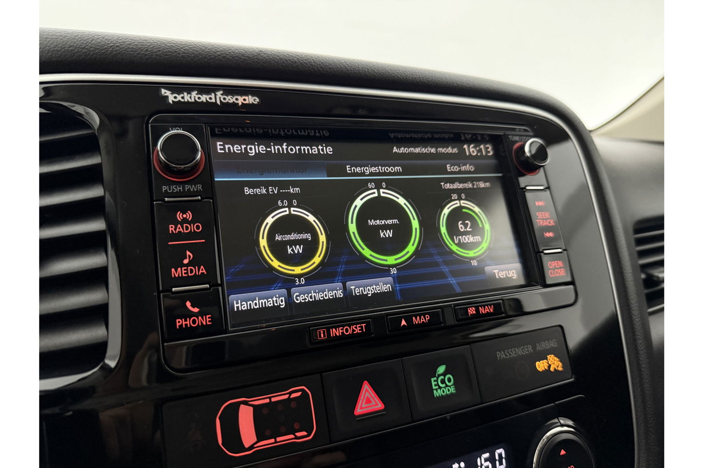 Mitsubishi Outlander 2.0 PHEV Hybride 360 Camera LED Clima Navigatie Leder 18"LMV