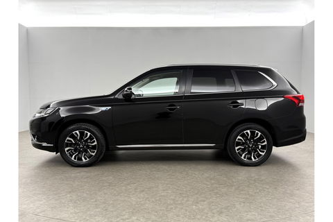 Mitsubishi Outlander 2.0 PHEV Hybride 360 Camera LED Clima Navigatie Leder 18"LMV