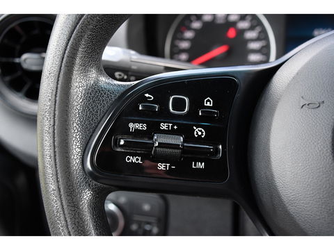 Mercedes-Benz Sprinter 314 2.2 CDI L2H2 Black Edition Camera, Cruise, 3500KG Trekhaak, Carplay, Automaat, Mbux, 143PK, NAVI, Uniek!