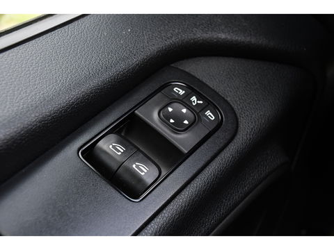 Mercedes-Benz Sprinter 314 2.2 CDI L2H2 Black Edition Camera, Cruise, 3500KG Trekhaak, Carplay, Automaat, Mbux, 143PK, NAVI, Uniek!