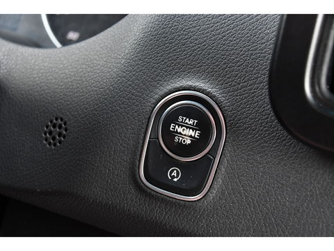 Mercedes-Benz Sprinter 314 2.2 CDI L2H2 Black Edition Camera, Cruise, 3500KG Trekhaak, Carplay, Automaat, Mbux, 143PK, NAVI, Uniek!