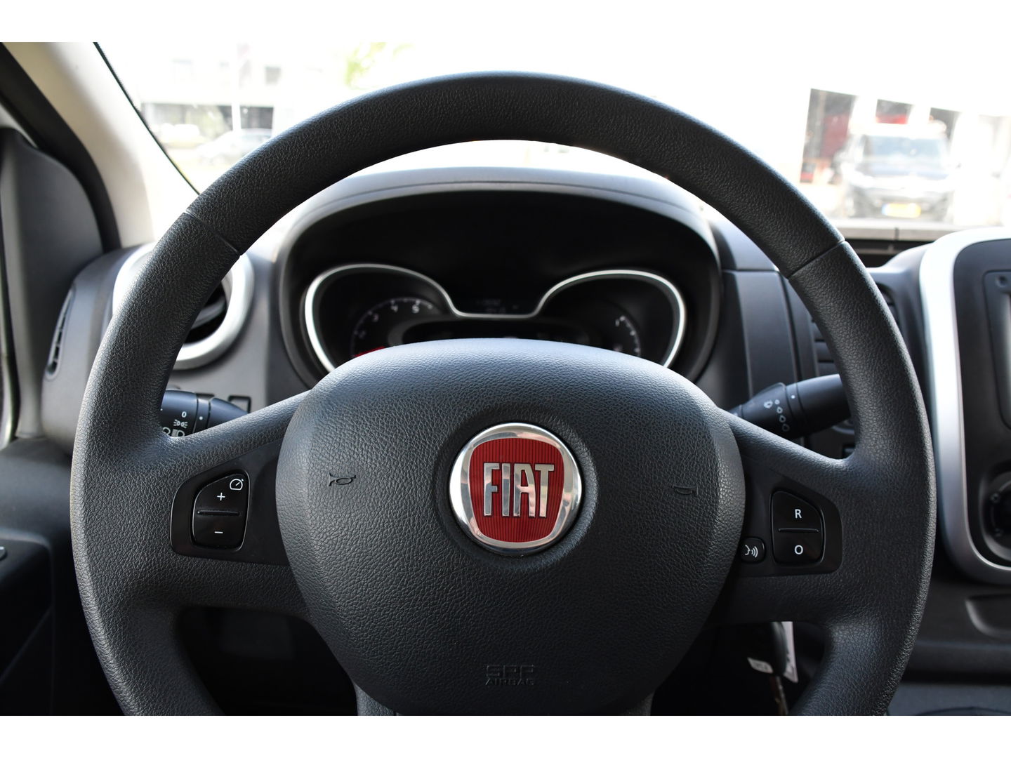 Fiat Talento 2.0 MultiJet L2H1 PB Edition Cruise, Carplay, Sensoren, 145PK, Sensoren, Airco, Multimedia, NAVI, Uniek!