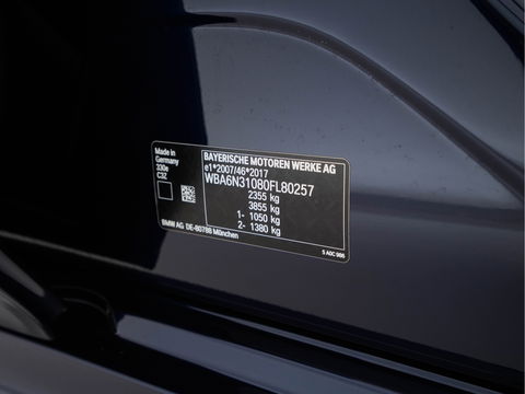 BMW 3 Serie Touring 330e Business Edition Plus M-Sportpack (INCL-BTW) *PANO | VERNASCA-FULL-LEATHER | HEAD-UP | FULL-LED | DIGI-COCKPIT | NAVI-FULLMAP | HEATED-SPORTSEATS | HIFI-SOUND | CAMERA | AMBIENT-LIGHT | TOWBAR | 19''ALU*