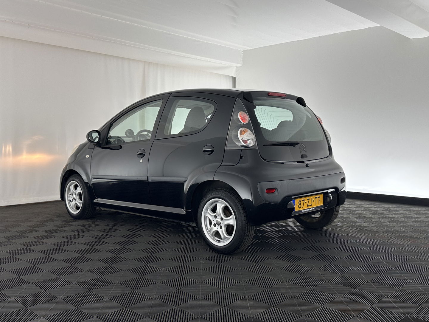 Citroën C1 1.0-12V Ambiance *AIRCO | COMFORT-SEATS | VELOURS | RADIO-CD/MP3 | 14''ALU*