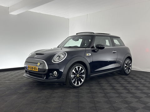 MINI Mini Electric Yours 33 kWh [ 3-Fase ] (INCL-BTW) *PANO | LUXURY-LEATHER | HARMAN/KARDON-AUDIO | FULL-LED | KEYLESS | CAMERA | NAVI-FULLMAP | DIGI-COCKPIT | DAB | HEAD-UP | HEATED-SPORTSEATS | 17"ALU*