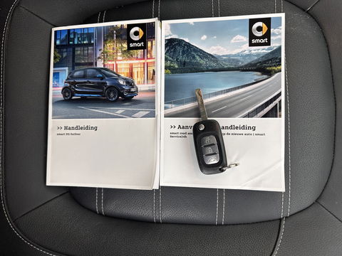 Smart Forfour EQ Business Solution 18 kWh [ 3-Fase ] ( INCL-BTW ) Aut. *FULL-LEATHER | NAVI-FULLMAP | HEATED-COMFORTSEATS | CRUISE | AIRCO | AMBIENT-LIGHT | 15''ALU*