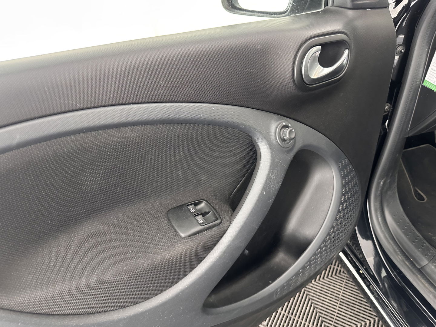 Smart Forfour EQ Business Solution 18 kWh [ 3-Fase ] ( INCL-BTW ) Aut. *FULL-LEATHER | NAVI-FULLMAP | HEATED-COMFORTSEATS | CRUISE | AIRCO | AMBIENT-LIGHT | 15''ALU*