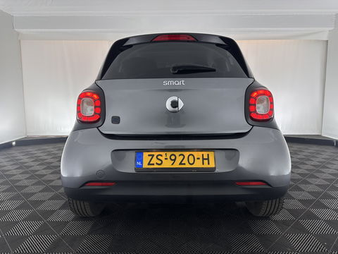 Smart Forfour EQ Business Solution 18 kWh [ 3-Fase ] ( INCL-BTW ) Aut. *FULL-LEATHER | NAVI-FULLMAP | HEATED-COMFORTSEATS | CRUISE | AIRCO | AMBIENT-LIGHT | 15''ALU*