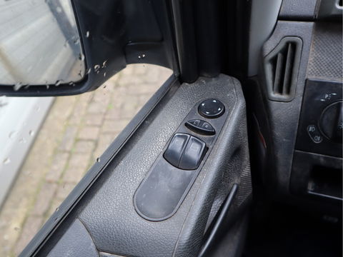 Mercedes-Benz Vito 113 CDI Lang L2 - Airco - Trekhaak - 3 Zits