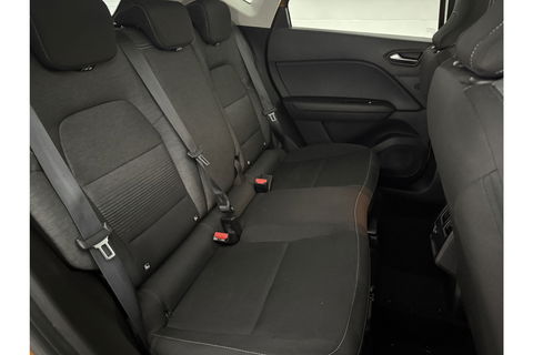 Renault Captur 1.0 TCe Zen Clima Carplay LED Trekhaak PDC 17"LMV Stoelverwarming