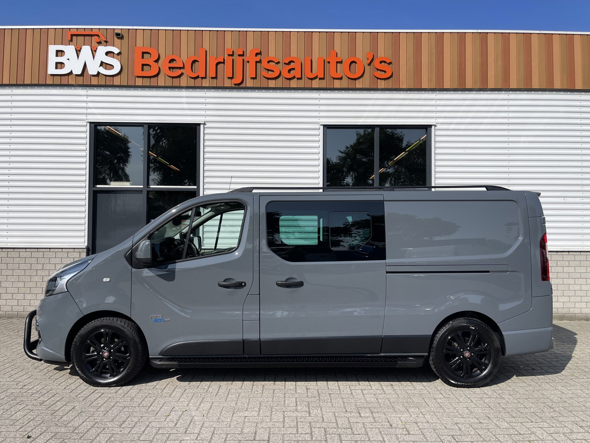 Fiat Talento 2.0 MultiJet 170pk automaat L2H1 SX DC 5 persoons / vaste prijs rijklaar € 23.950 ex btw / lease vanaf € 391 / dubbele schuifdeur / airco / cruise / navi / camera / trekhaak !