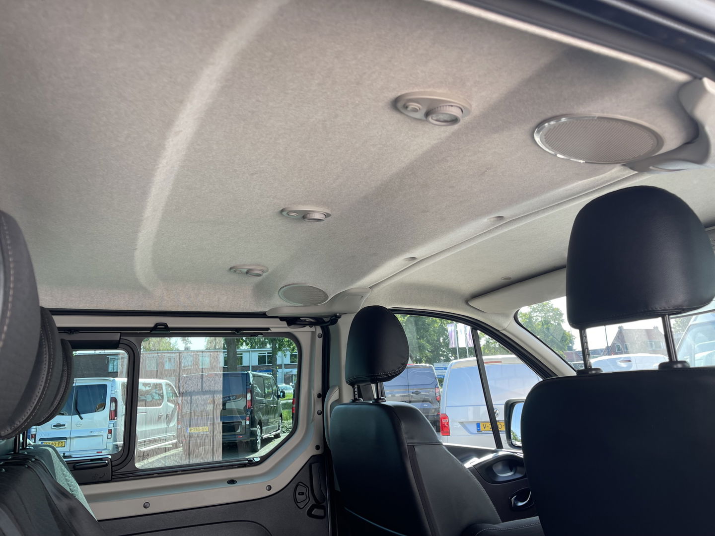 Fiat Talento 2.0 MultiJet 170pk automaat L2H1 SX DC 5 persoons / vaste prijs rijklaar € 23.950 ex btw / lease vanaf € 391 / dubbele schuifdeur / airco / cruise / navi / camera / trekhaak !