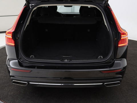 Volvo V60 2.0 T8 Recharge AWD Inscription | Panoramadak | Leder | Stoel & stuurverwarming | Camera | Adaptive cruise | Carplay | Navigatie