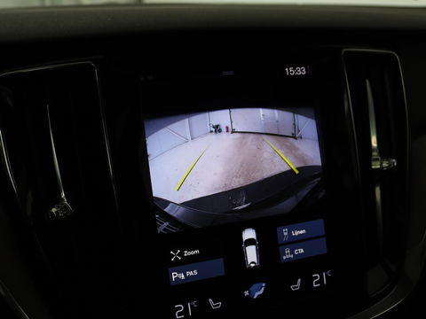 Volvo V60 2.0 T8 Recharge AWD Inscription | Panoramadak | Leder | Stoel & stuurverwarming | Camera | Adaptive cruise | Carplay | Navigatie