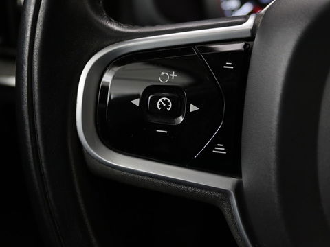 Volvo V60 2.0 T8 Recharge AWD Inscription | Panoramadak | Leder | Stoel & stuurverwarming | Camera | Adaptive cruise | Carplay | Navigatie
