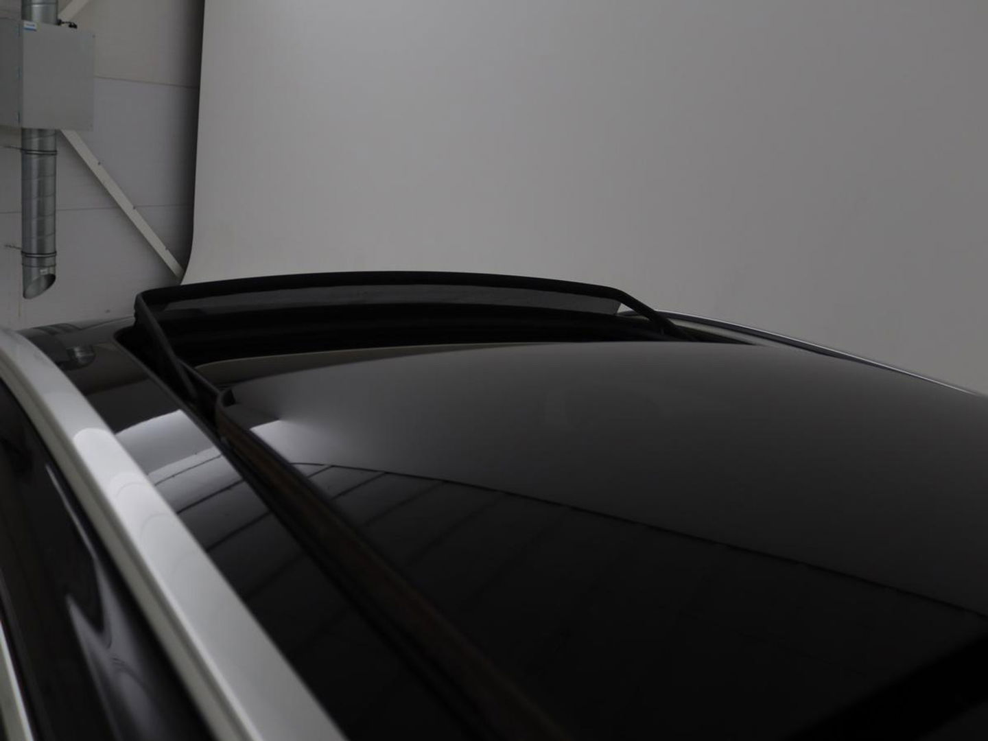 Volvo V60 2.0 T8 Recharge AWD Inscription | Panoramadak | Leder | Stoel & stuurverwarming | Camera | Adaptive cruise | Carplay | Navigatie