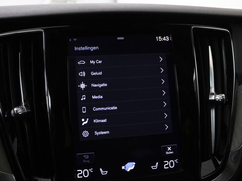 Volvo V60 2.0 T8 Recharge AWD Inscription | Panoramadak | Leder | Stoel & stuurverwarming | Camera | Adaptive cruise | Carplay | Navigatie