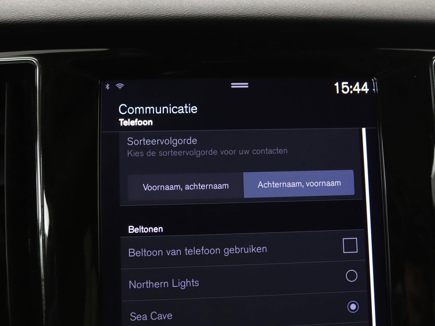 Volvo V60 2.0 T8 Recharge AWD Inscription | Panoramadak | Leder | Stoel & stuurverwarming | Camera | Adaptive cruise | Carplay | Navigatie