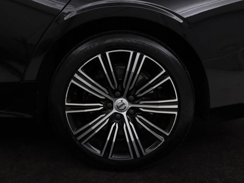 Volvo V60 2.0 T8 Recharge AWD Inscription | Panoramadak | Leder | Stoel & stuurverwarming | Camera | Adaptive cruise | Carplay | Navigatie