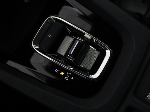Škoda Octavia 1.0 e-TSI Business Edition | Trekhaak | Stoelverwarming | Carplay | Keyless | Navigatie | Full LED | Parkeerhulp | Climate control