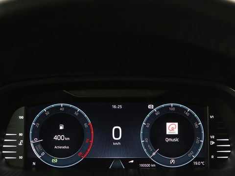 Škoda Octavia 1.0 e-TSI Business Edition | Trekhaak | Stoelverwarming | Carplay | Keyless | Navigatie | Full LED | Parkeerhulp | Climate control