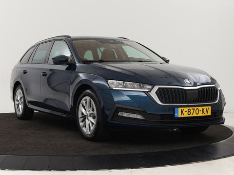 Škoda Octavia 1.0 e-TSI Business Edition | Trekhaak | Stoelverwarming | Carplay | Keyless | Navigatie | Full LED | Parkeerhulp | Climate control
