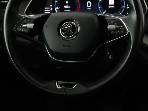 Škoda Octavia 1.0 e-TSI Business Edition | Trekhaak | Stoelverwarming | Carplay | Keyless | Navigatie | Full LED | Parkeerhulp | Climate control