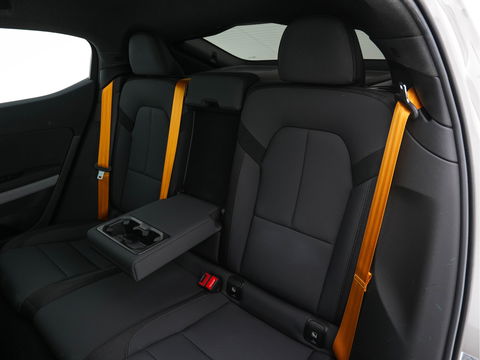 Polestar 2 Long Range Dual Motor Launch Edition 78kWh AWD [ 3-Fase ] (INCL-BTW) *PANO | NAVI-FULLMAP | HARMAN/KARDON-AUDIO | FULL-LED | KEYLESS | TOPVIEW | LANE-ASSIST | DIGI-COCKPIT | DAB+ | SPORT-SEATS | CARPLAY | TOWBAR | BLINDSPOT | 20''ALU*